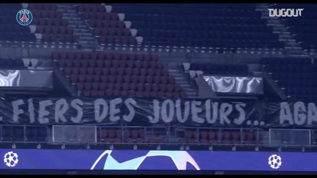 Paris Saint-Germain and Istanbul Basaksehir stand together against racism